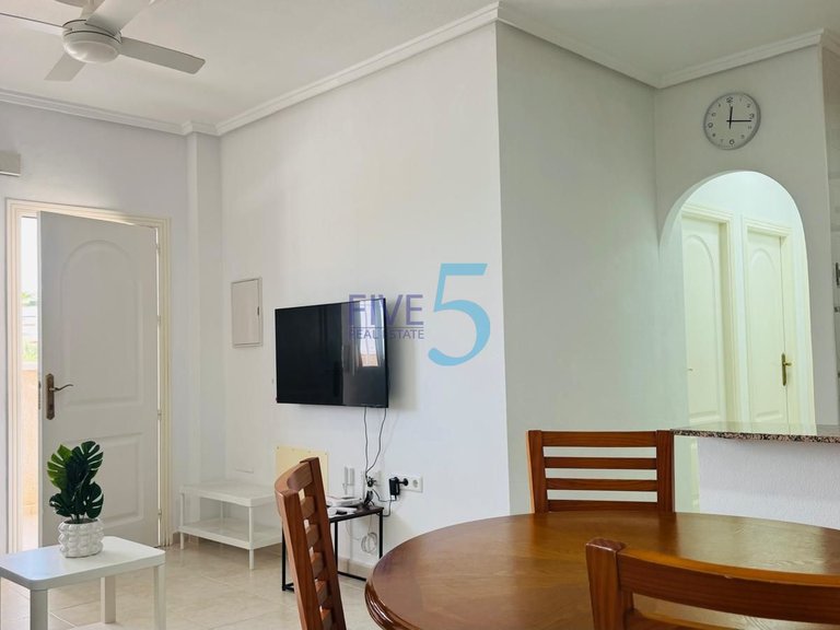 Apartment for Sale in Alicante, Valencia 5