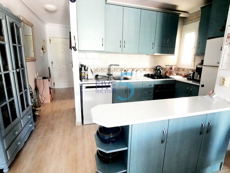 Apartment for Sale in Alicante, Valencia 8