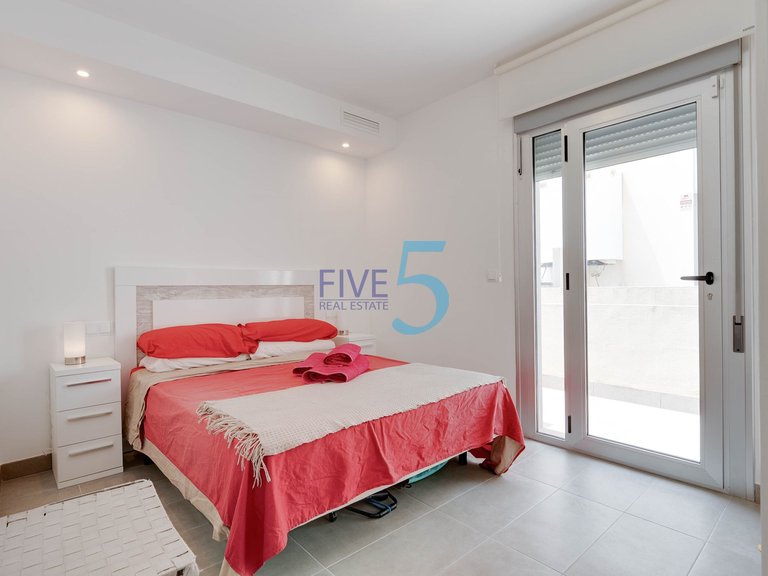 Apartment for Sale in Murcia, Murcia 12