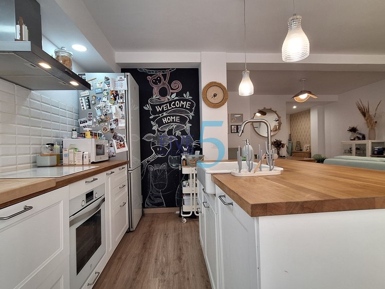 Apartment for Sale in Alicante, Valencia 2