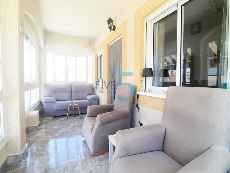 Villa for Sale in Alicante, Valencia 5