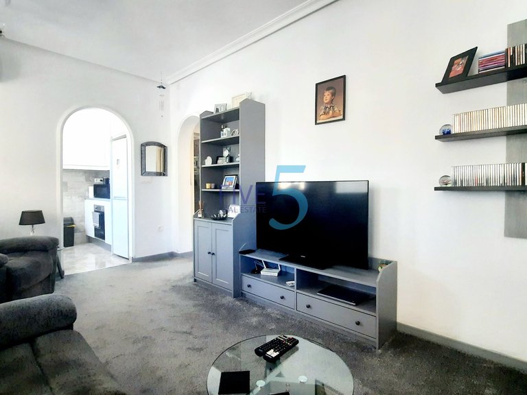 Villa for Sale in Alicante, Valencia 7