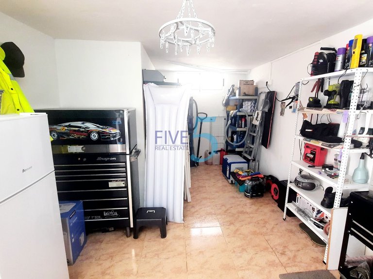 Villa for Sale in Alicante, Valencia 21