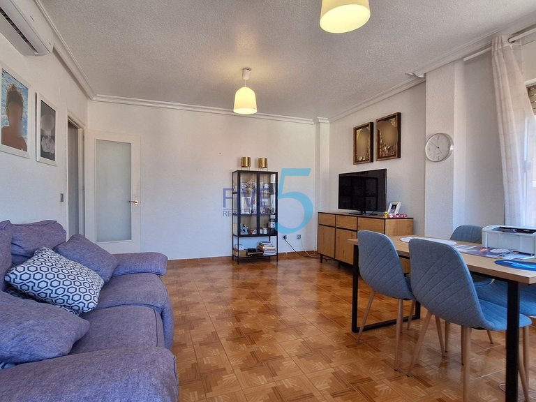 Apartment for Sale in Alicante, Valencia 7