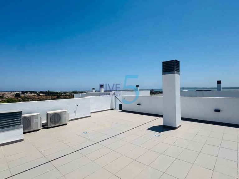 Villa for Sale in Alicante, Valencia 24
