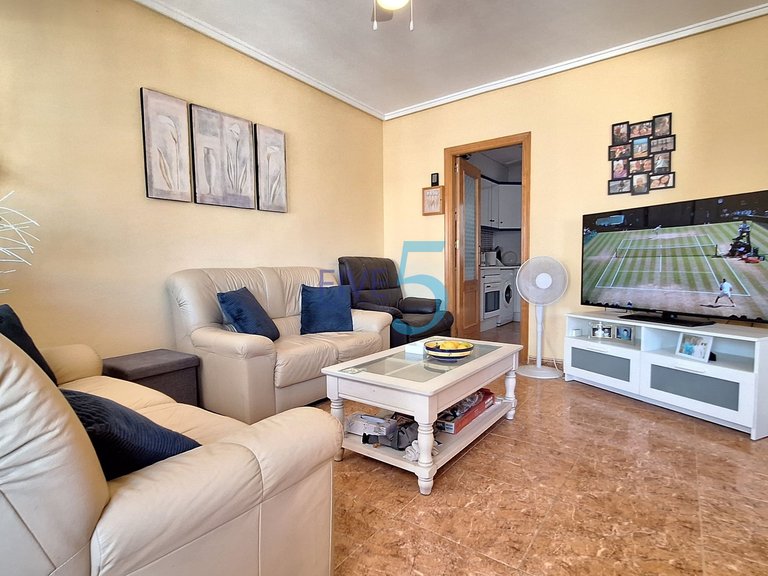 Villa for Sale in Alicante, Valencia 3