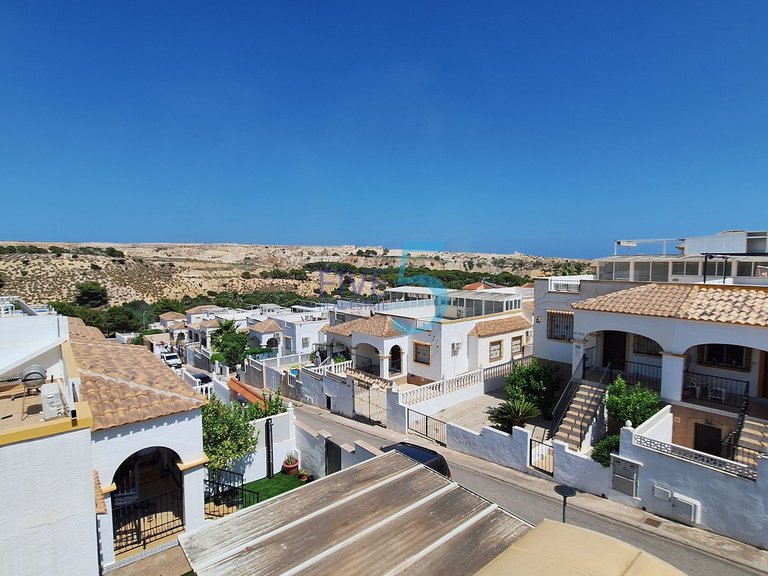 Villa for Sale in Alicante, Valencia 22