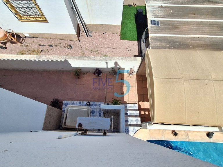 Villa for Sale in Alicante, Valencia 23