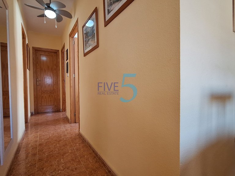 Villa for Sale in Alicante, Valencia 36