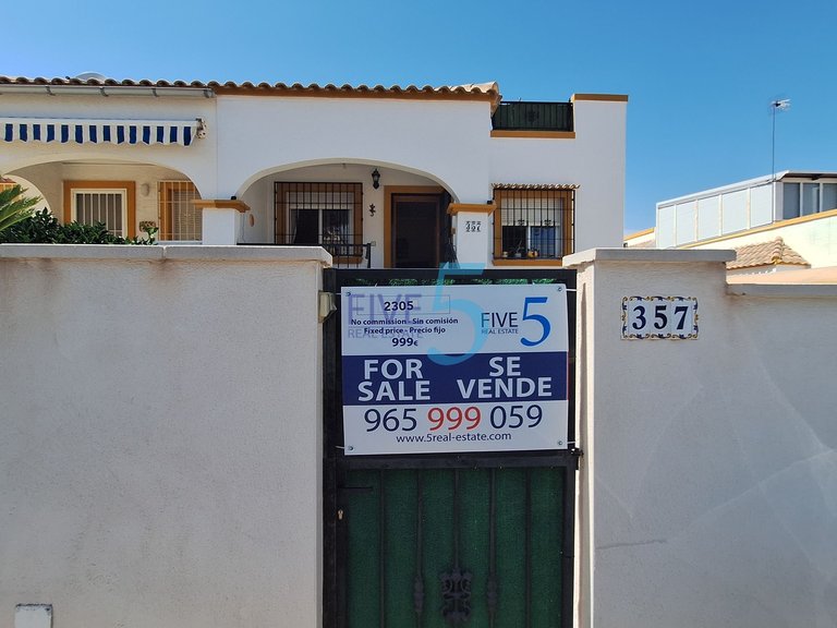 Villa for Sale in Alicante, Valencia 37