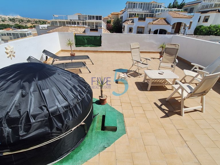 Villa for Sale in Alicante, Valencia 17