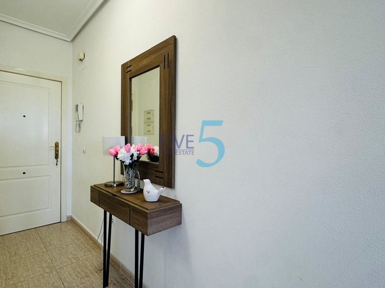 Apartment for Sale in Alicante, Valencia 6