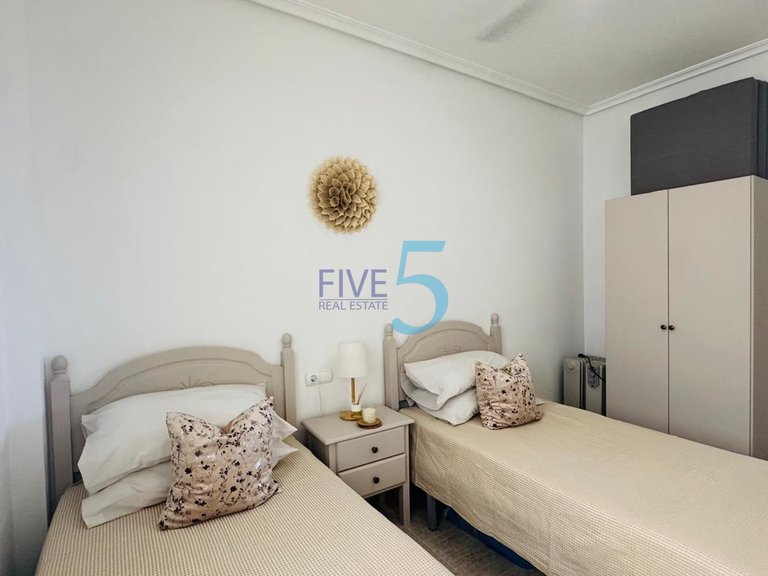 Apartment for Sale in Alicante, Valencia 10