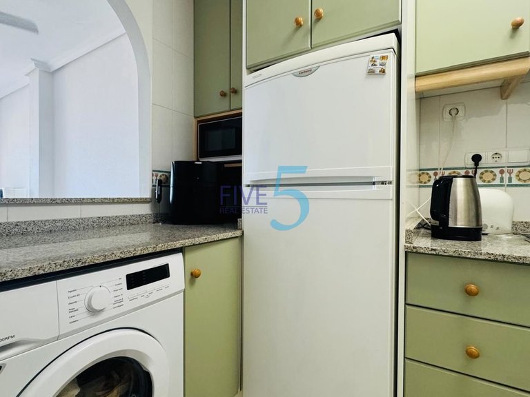 Apartment for Sale in Alicante, Valencia 5