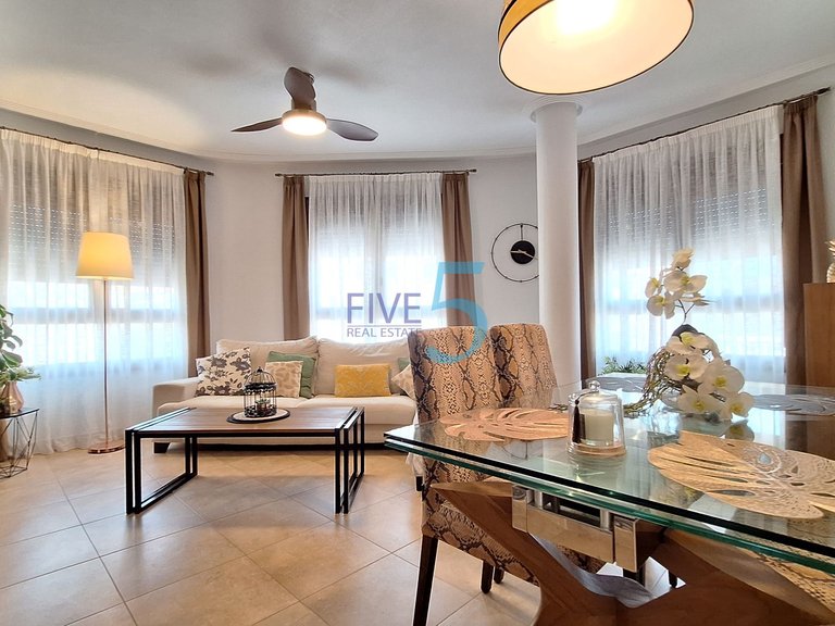 Apartment for Sale in Alicante, Valencia 3
