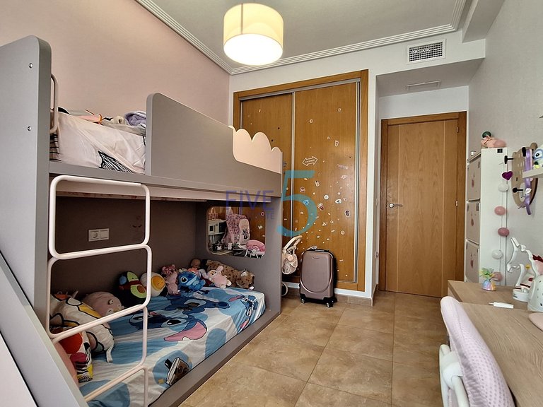 Apartment for Sale in Alicante, Valencia 18