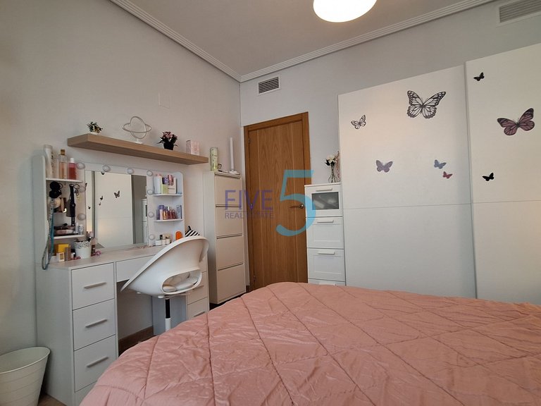 Apartment for Sale in Alicante, Valencia 23