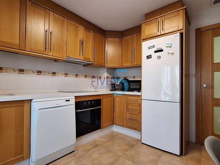 Apartment for Sale in Alicante, Valencia 4