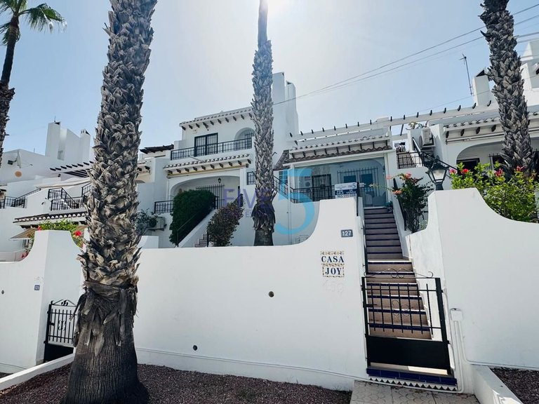 Villa for Sale in Alicante, Valencia 24