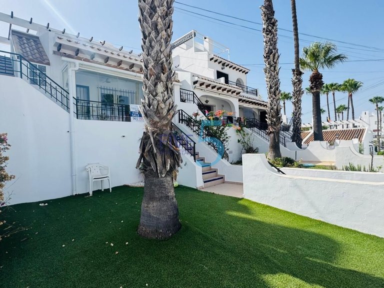 Villa for Sale in Alicante, Valencia 20