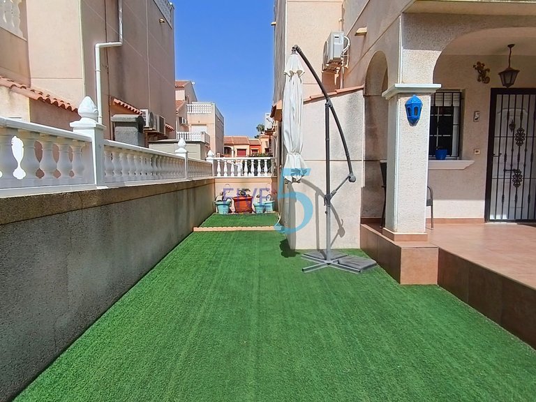Villa for Sale in Alicante, Valencia 10
