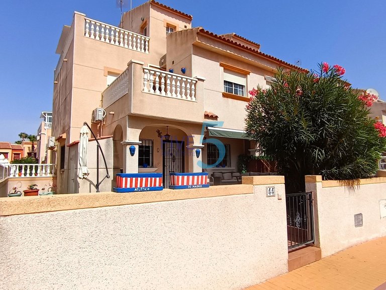 Villa for Sale in Alicante, Valencia 5