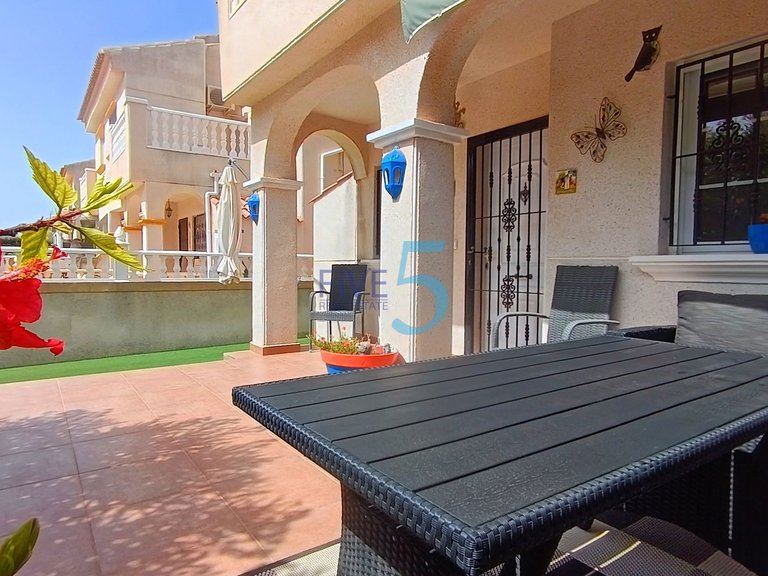 Villa for Sale in Alicante, Valencia 13
