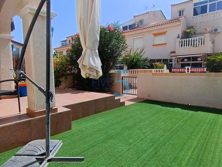 Villa for Sale in Alicante, Valencia 9
