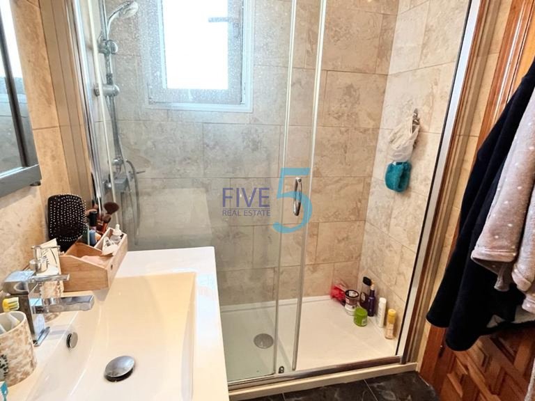 Villa for Sale in Alicante, Valencia 12