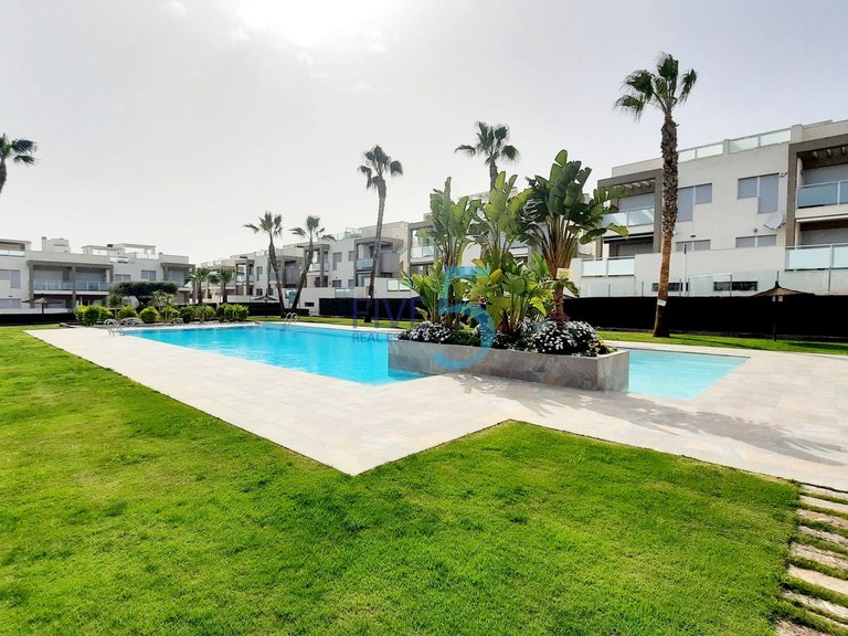 Apartment for Sale in Alicante, Valencia 5