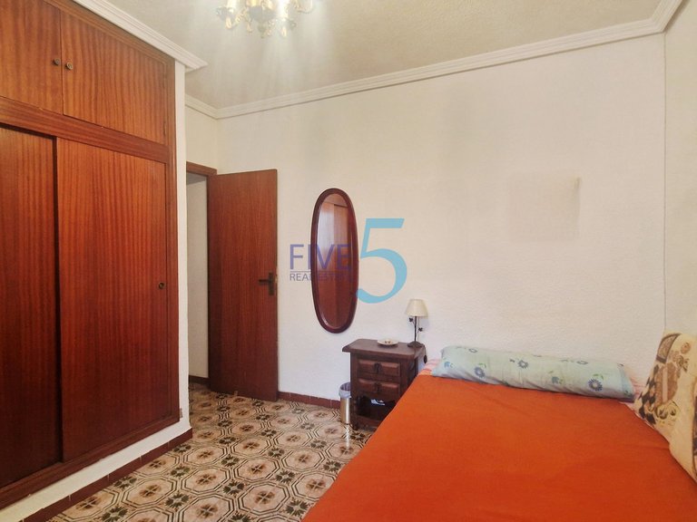 Villa for Sale in Alicante, Valencia 14