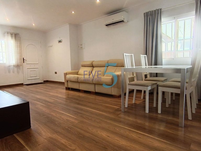 Villa for Sale in Alicante, Valencia 3