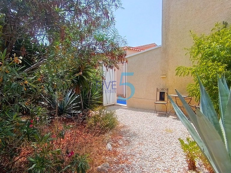Villa for Sale in Alicante, Valencia 35
