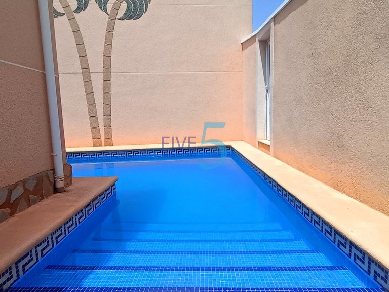 Villa for Sale in Alicante, Valencia 16