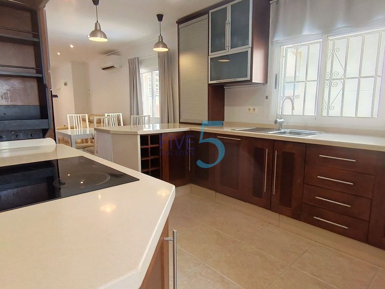 Villa for Sale in Alicante, Valencia 27