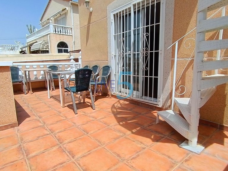 Villa for Sale in Alicante, Valencia 9
