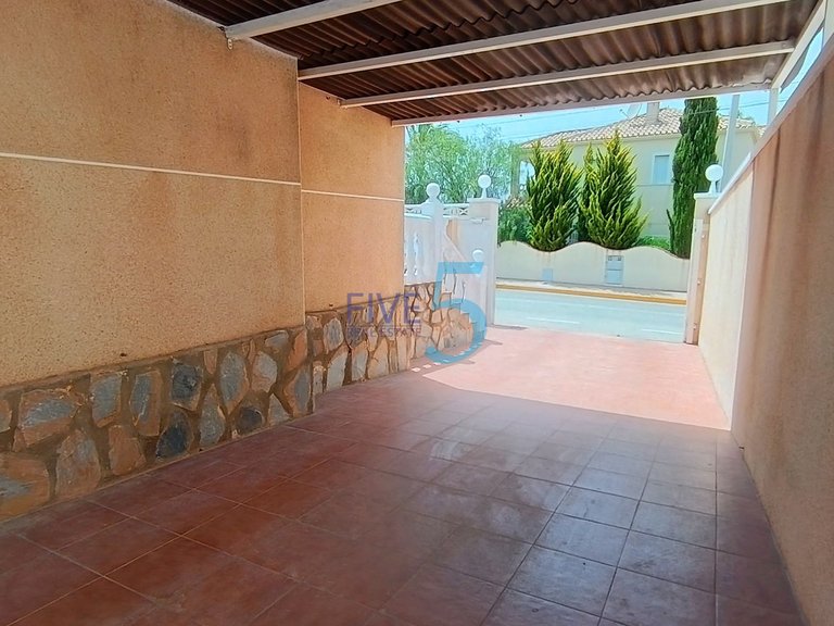 Villa for Sale in Alicante, Valencia 7