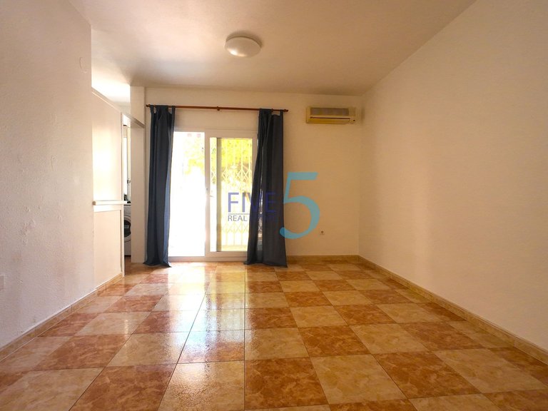 Apartment for Sale in Alicante, Valencia 14
