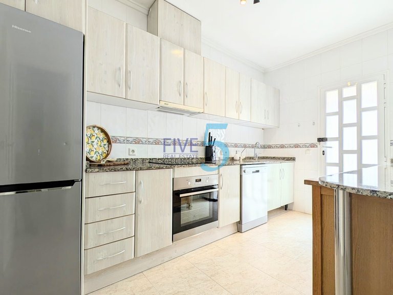 Villa for Sale in Alicante, Valencia 15