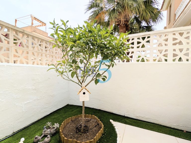 Villa for Sale in Alicante, Valencia 41