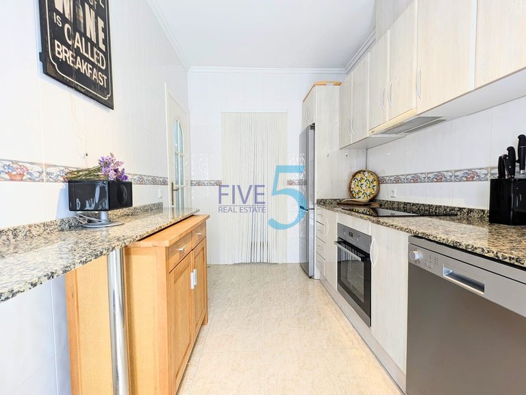 Villa for Sale in Alicante, Valencia 17