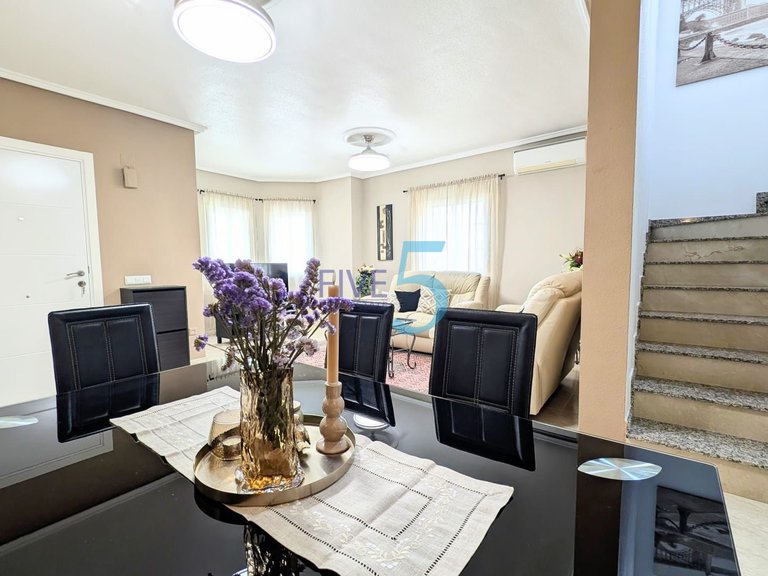 Villa for Sale in Alicante, Valencia 14