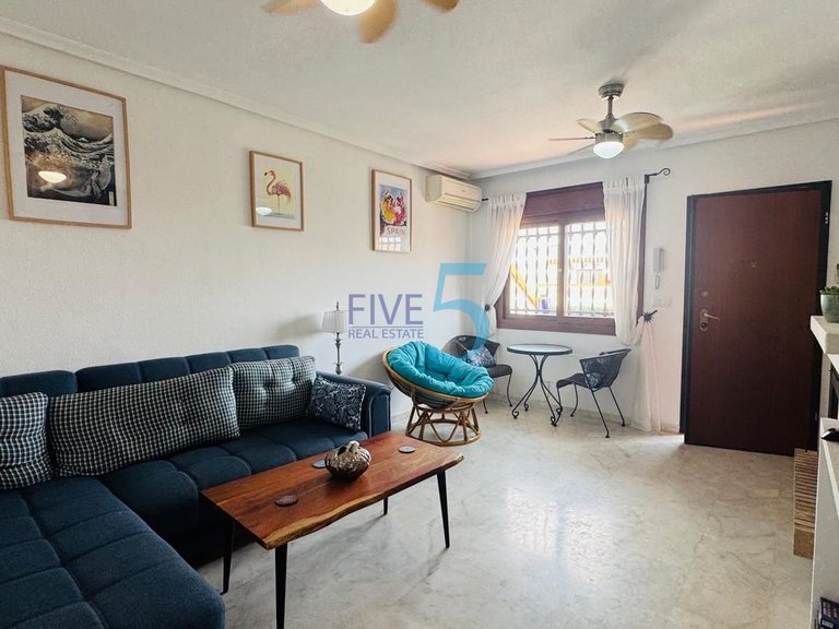 Villa for Sale in Alicante, Valencia 7