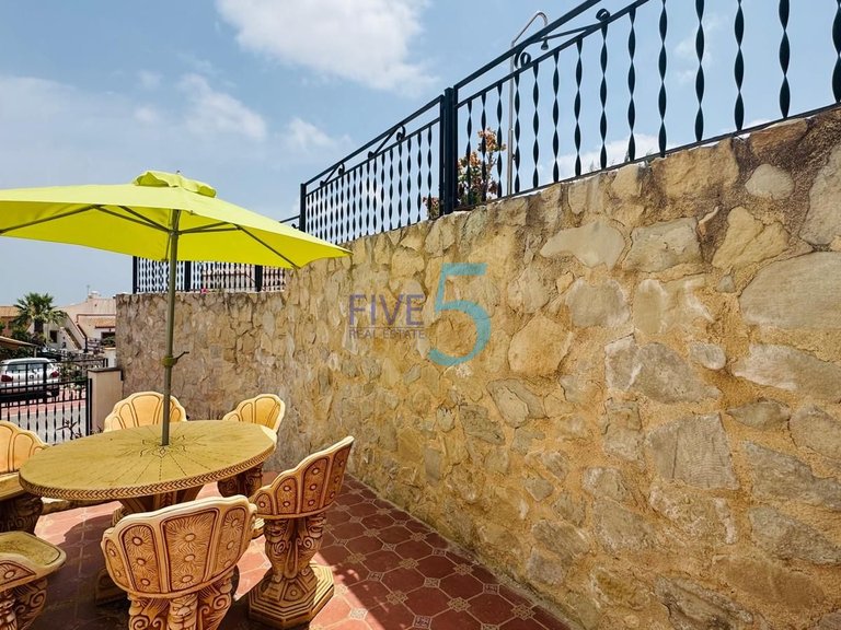 Villa for Sale in Alicante, Valencia 21
