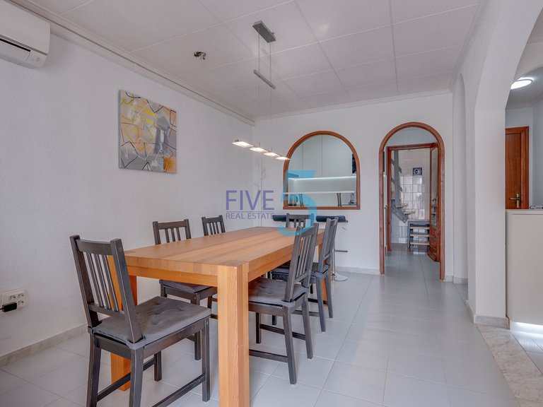 Penthouse for Sale in Alicante, Valencia 4