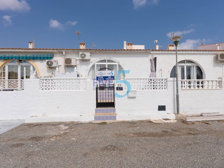 Penthouse for Sale in Alicante, Valencia 1