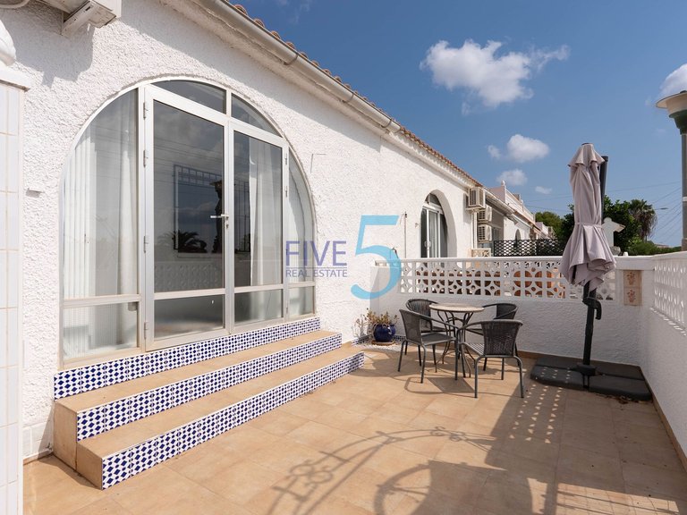 Penthouse for Sale in Alicante, Valencia 3