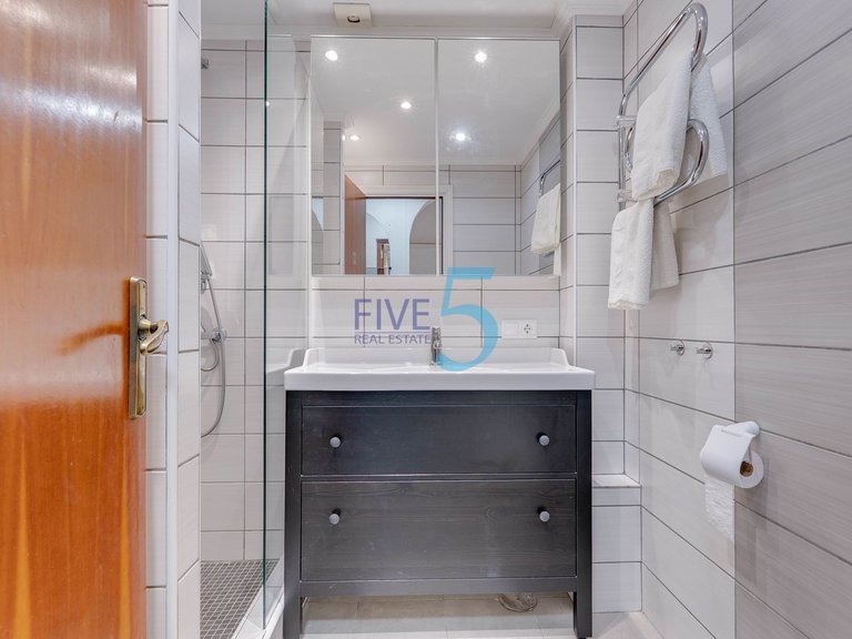 Penthouse for Sale in Alicante, Valencia 17