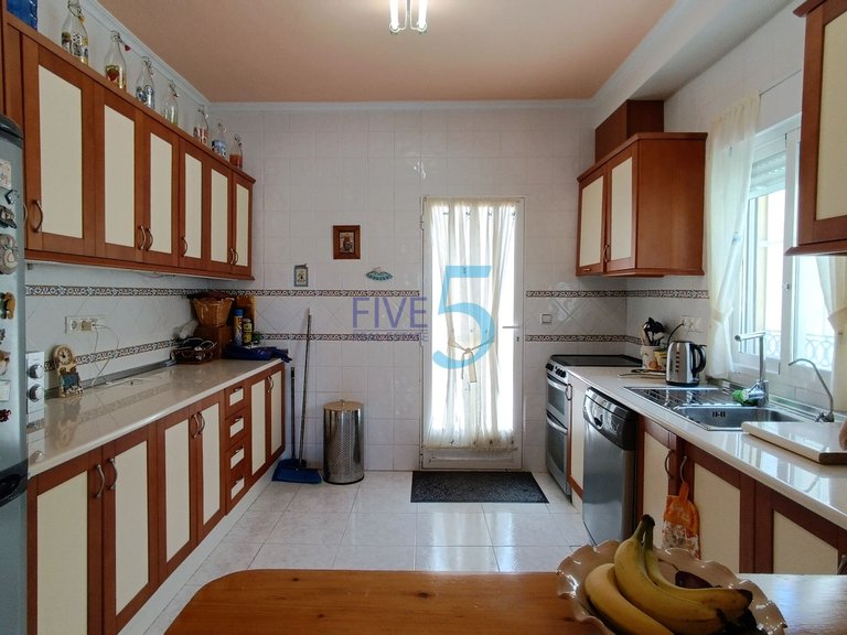 Villa for Sale in Alicante, Valencia 18