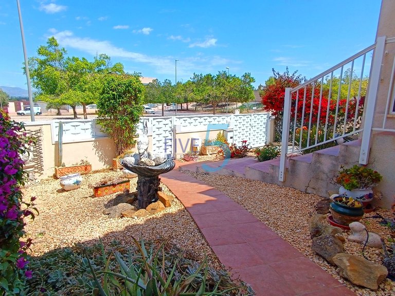 Villa for Sale in Alicante, Valencia 10